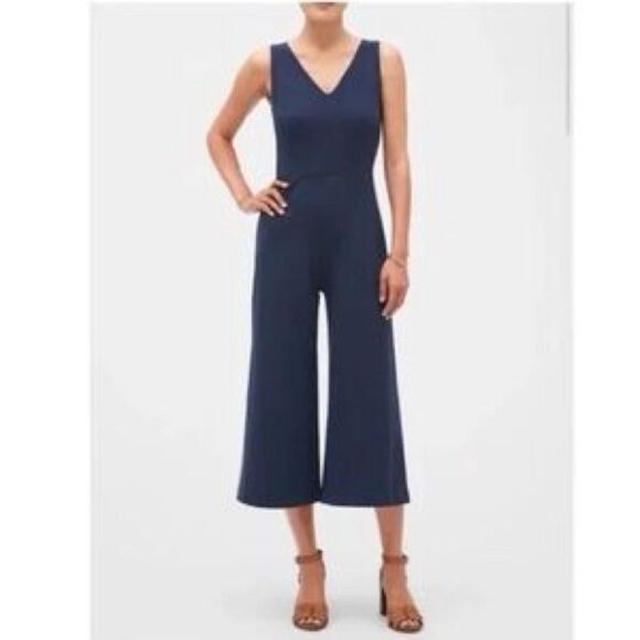 Banana Republic Factory Navy Blue Sleeveless Jumpsuit Sz 2P Petite Crop Wide Leg - Picture 1 of 7